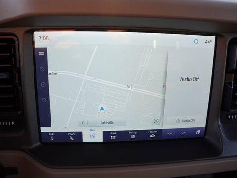 Used 2024 Ford Bronco Wildtrak image 5