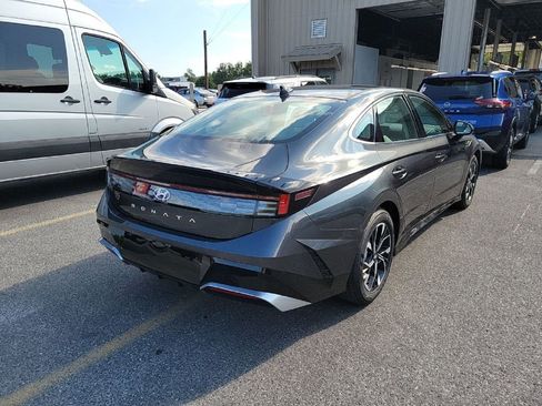 Used 2025 Hyundai Sonata SEL image 3