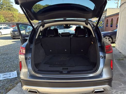 Used 2019 INFINITI QX50 Essential w/ Premium Heat Package image 30