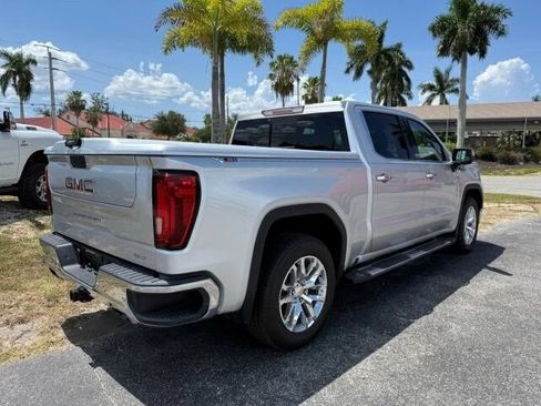 Used 2021 GMC Sierra 1500 SLT w/ SLT Premium Plus Package AWD/4WD image 7