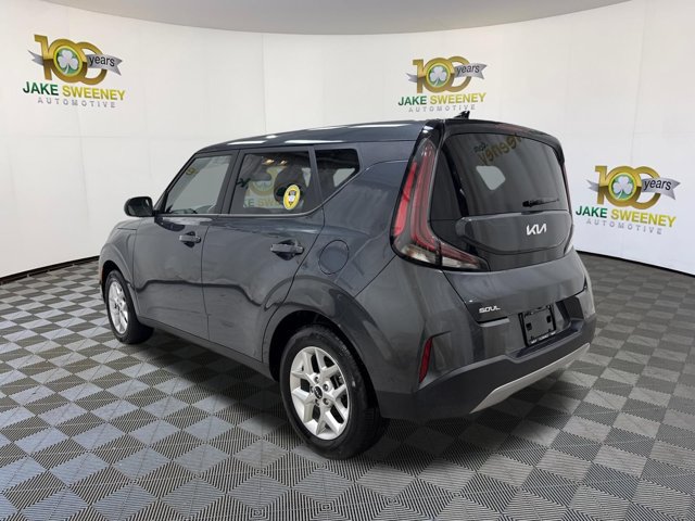 Certified 2025 Kia Soul LX w/ LX Technology Package FWD image 7