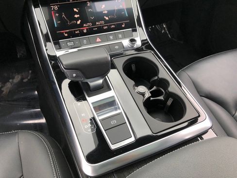 Used 2019 Audi Q8 Premium w/ Convenience Package image 30
