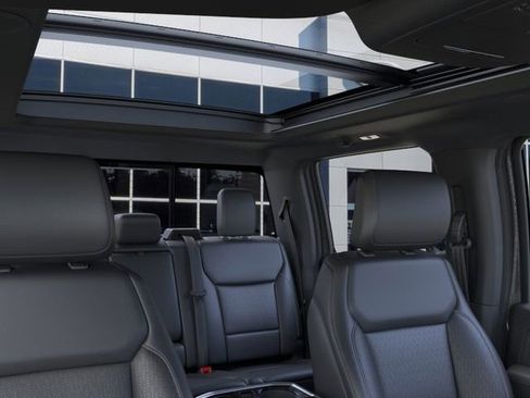 New 2025 Ford F150 Lariat w/ Equipment Group 502A High image 27