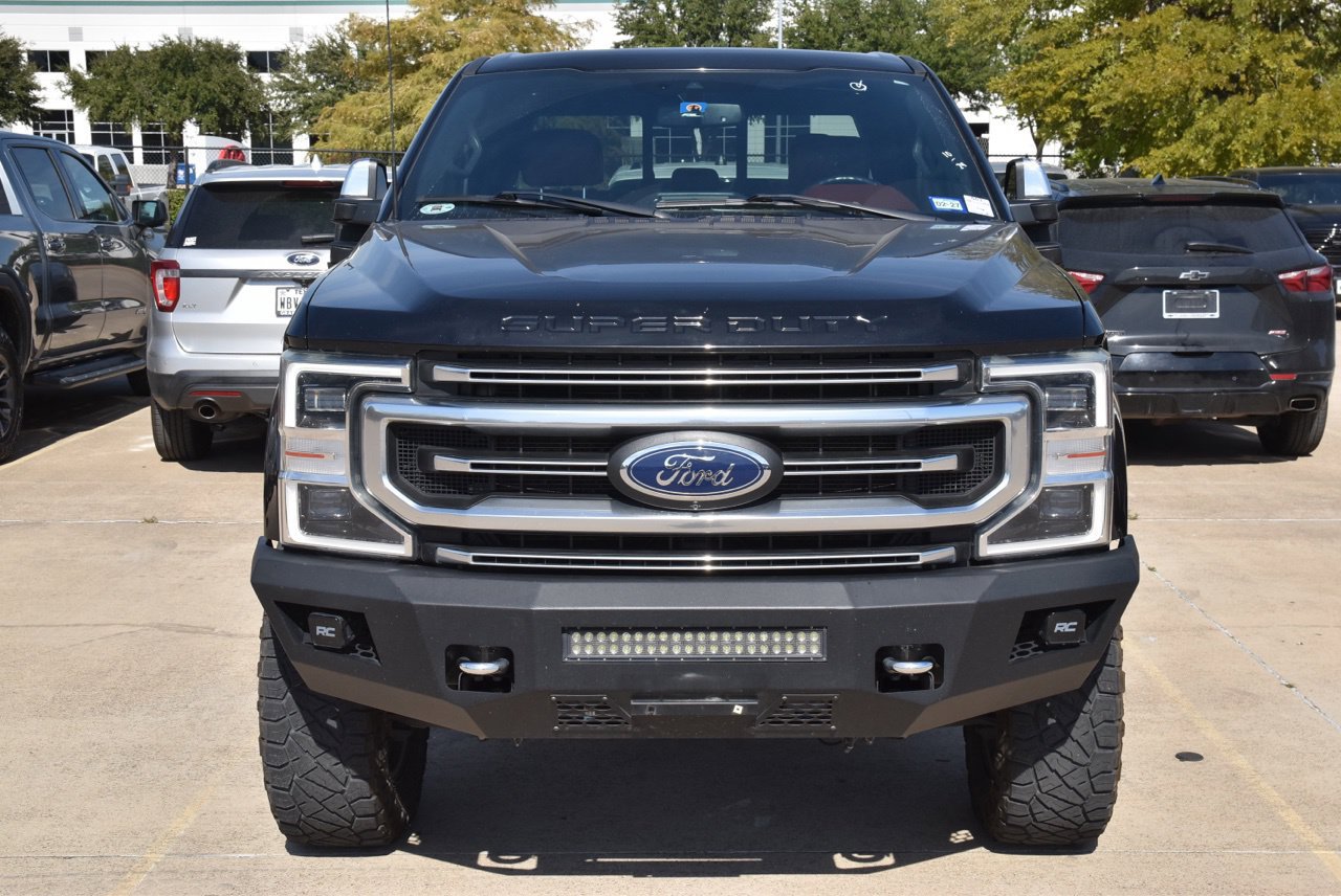 Used 2022 Ford F250 Platinum w/ FX4 Off-Road Package AWD/4WD image 3