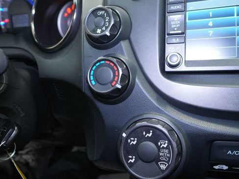 Used 2013 Honda Fit Sport image 29