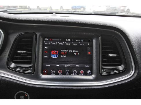 Used 2017 Dodge Challenger R/T Scat Pack w/ Dynamics Package RWD image 23