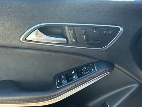 Used 2016 Mercedes-Benz CLA 250 image 33