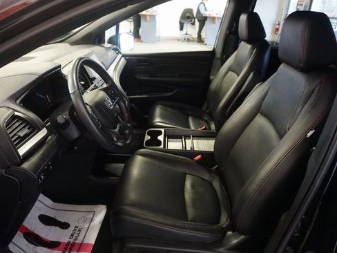 Used 2023 Honda Odyssey Sport image 21