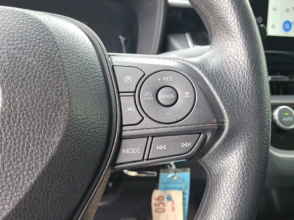 Certified 2026 Toyota Corolla LE FWD image 23