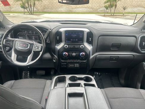 Used 2021 GMC Sierra 1500 Elevation image 17