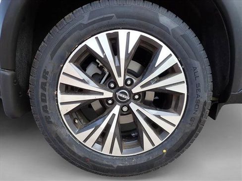 Used 2023 Nissan Rogue SV w/ SV Premium B Package AWD/4WD image 7