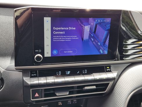 Certified 2025 Toyota Camry SE FWD image 14