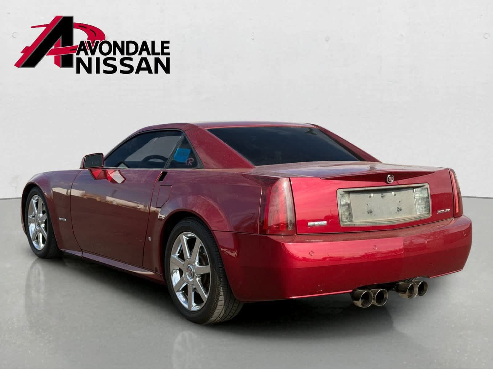 Used 2007 Cadillac XLR RWD image 3