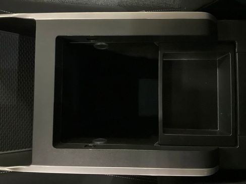 Used 2025 GMC Terrain Elevation image 25