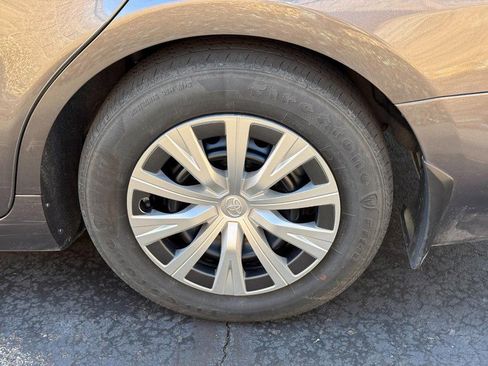 Used 2024 Toyota Camry LE image 5