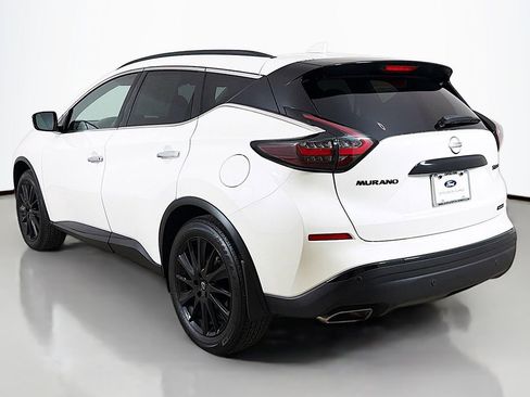 Used 2024 Nissan Murano SV w/ SV Midnight Edition Package image 7