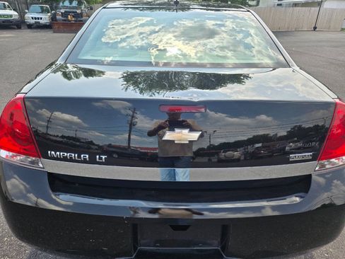 Used 2008 Chevrolet Impala LT FWD image 7