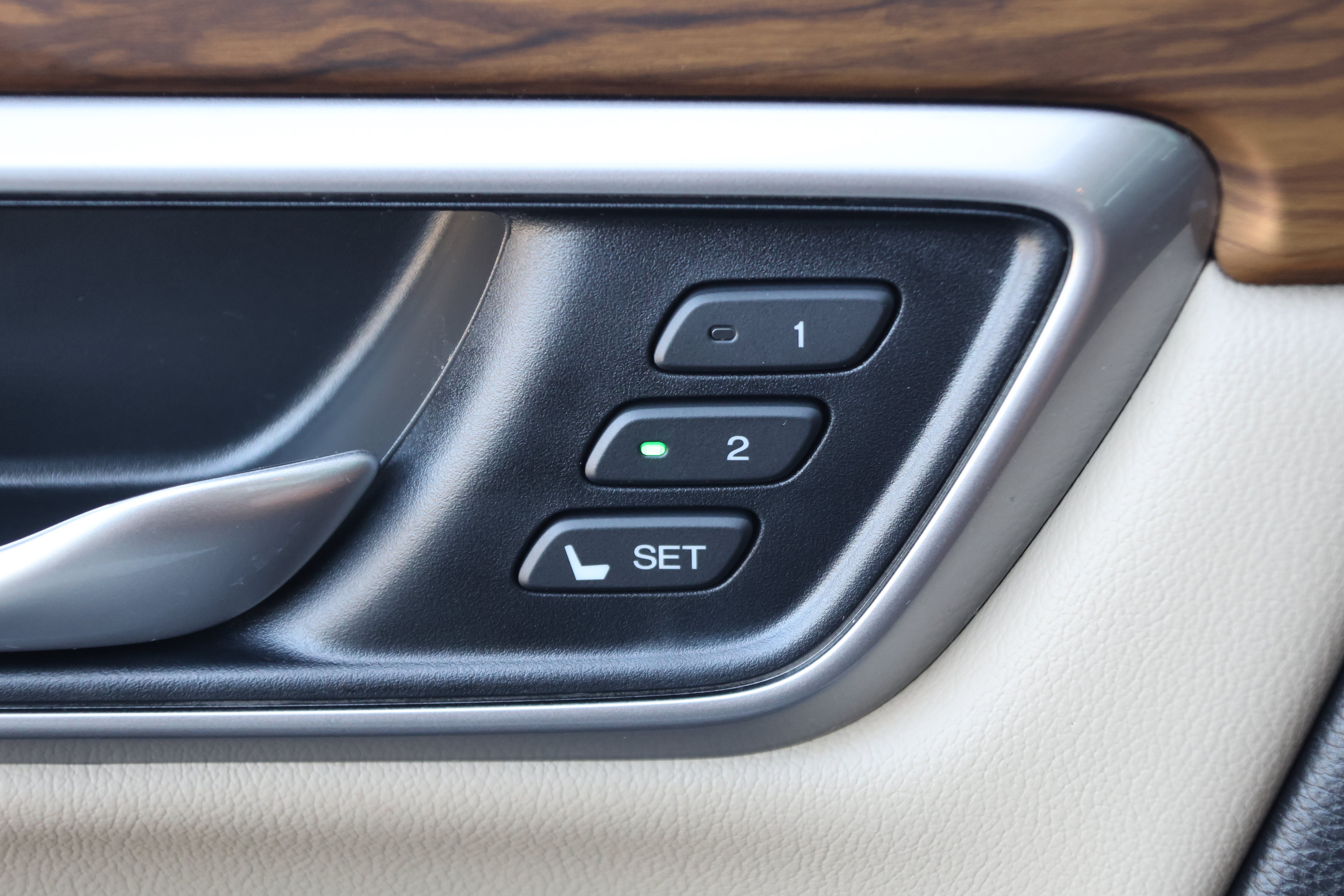 Used 2018 Honda CR-V EX-L image 13