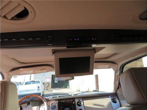 Used 2007 Ford Expedition EL Limited image 3