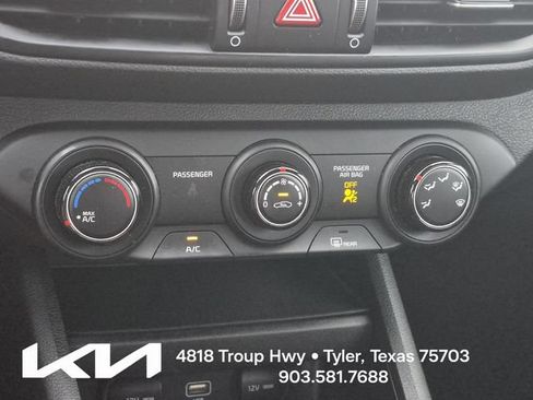 Certified 2023 Kia Forte LXS w/ LXS Technology Package FWD image 31