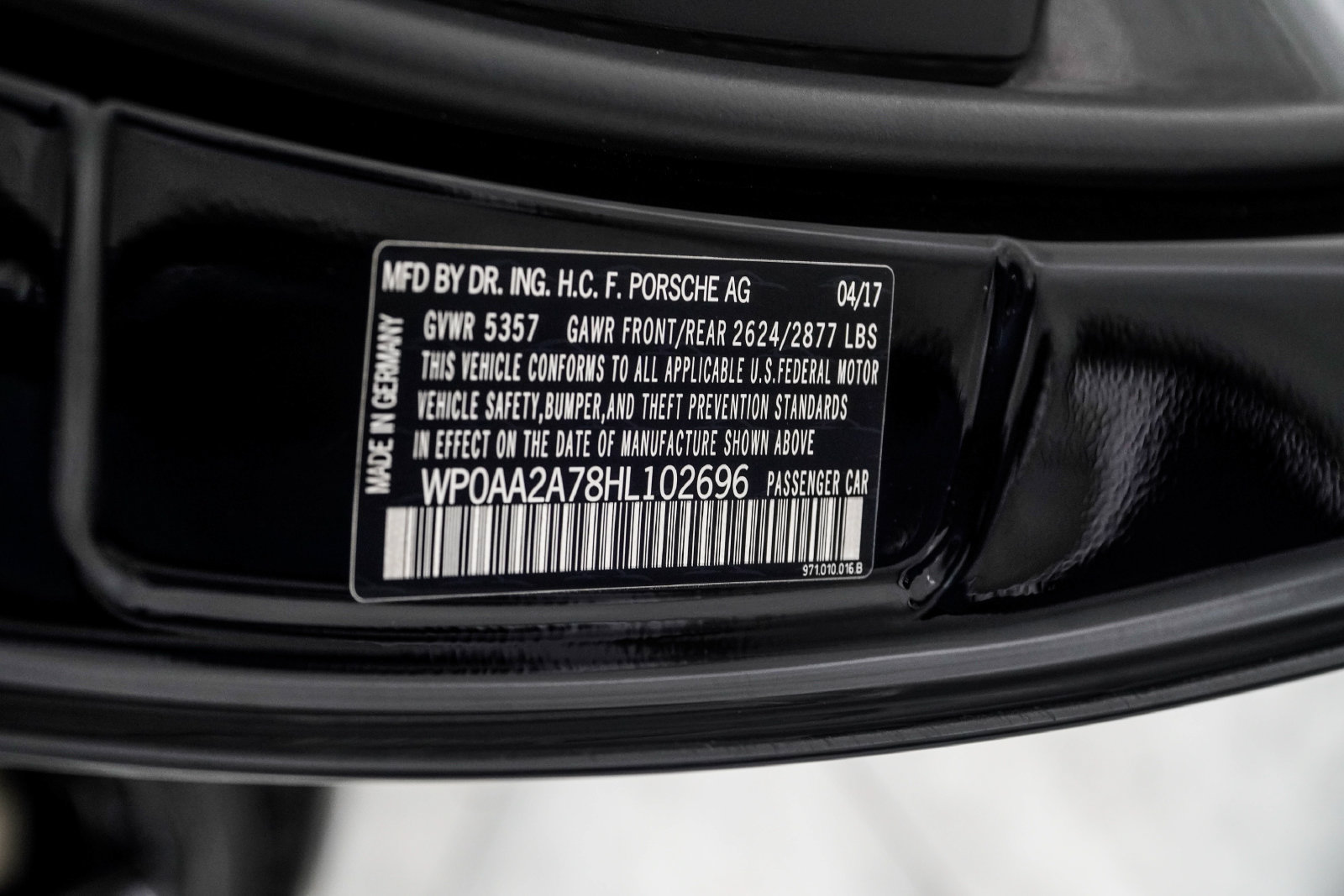 Used 2017 Porsche Panamera 4 AWD/4WD image 47
