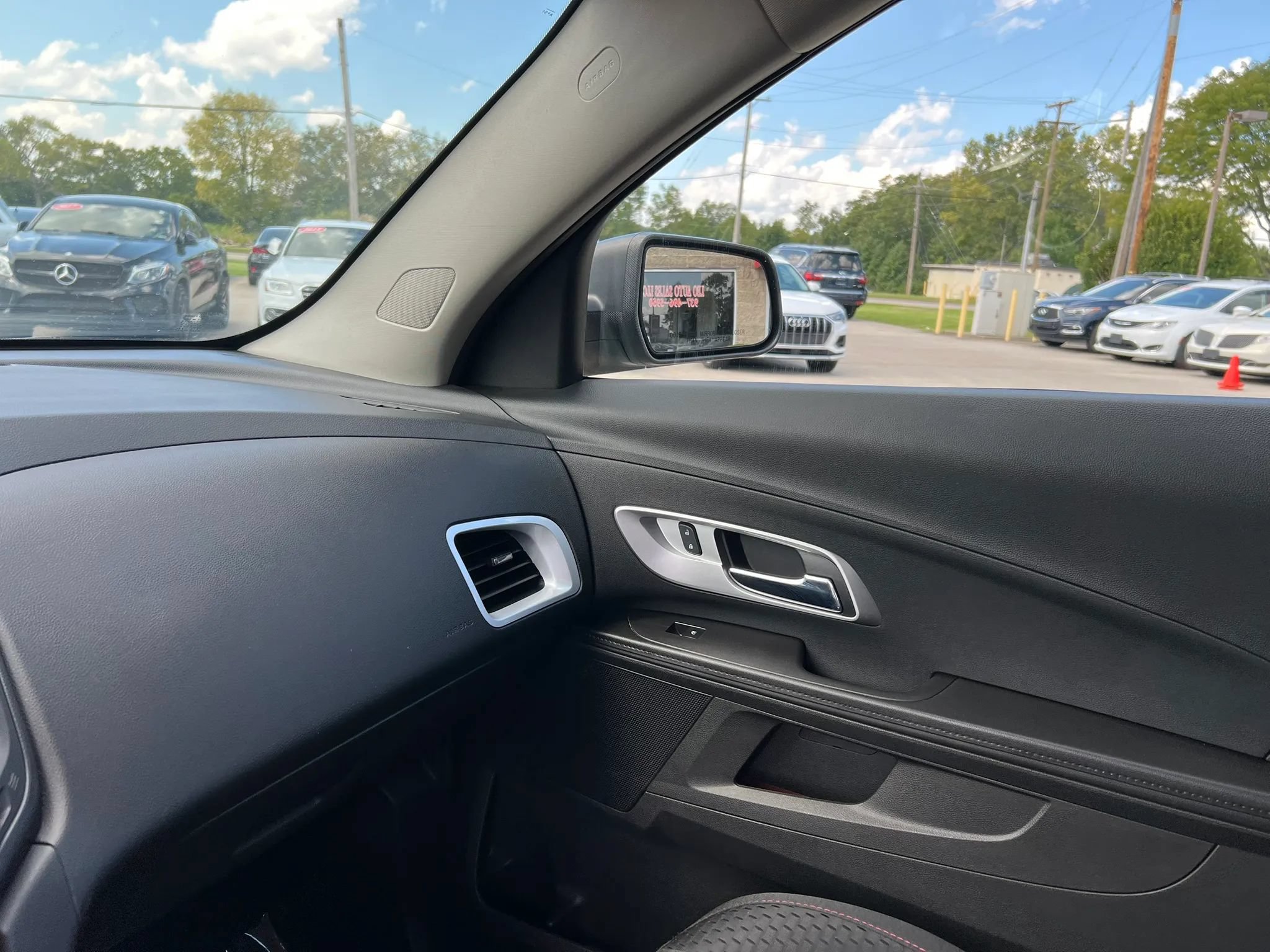 Used 2015 Chevrolet Equinox LS FWD image 19