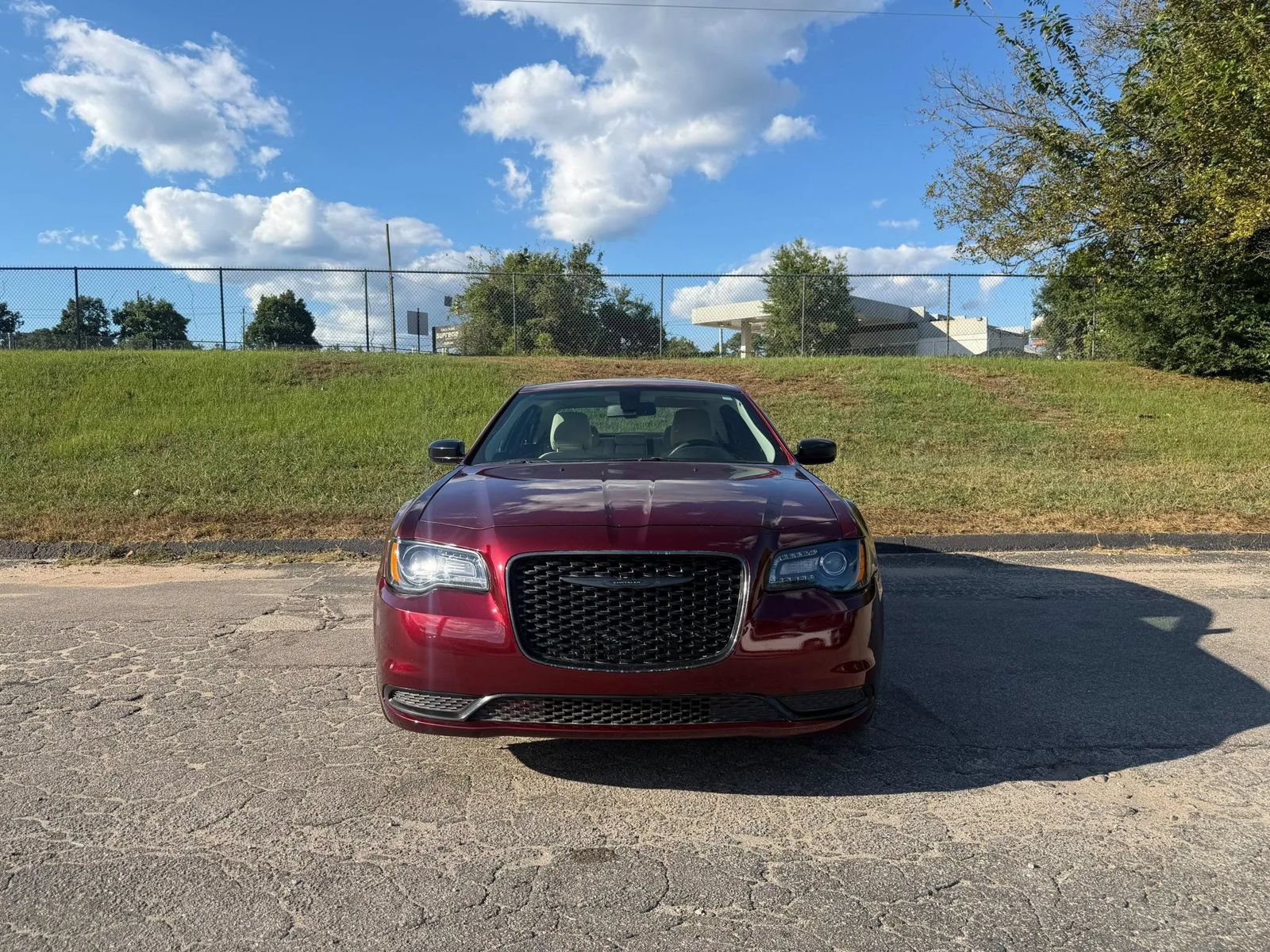 Used 2022 Chrysler 300 Touring w/ Sport Appearance Package RWD image 3