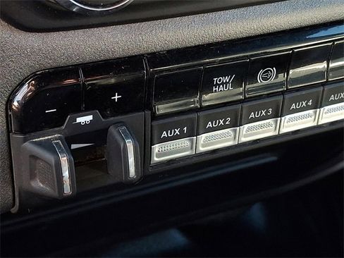 Used 2021 RAM 5500 Tradesman w/ Chrome Appearance Group image 19