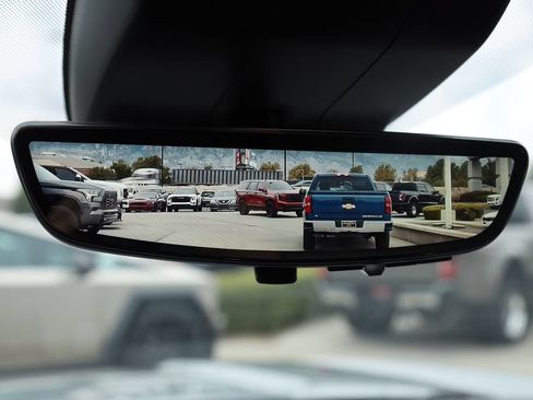 New 2026 GMC Yukon Elevation w/ Elevation Premium Package AWD/4WD image 16