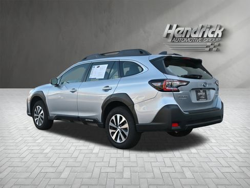 Certified 2025 Subaru Outback w/ Popular Package #1A image 7
