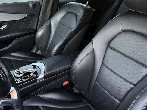 Used 2015 Mercedes-Benz C 300 4MATIC Sedan image 31