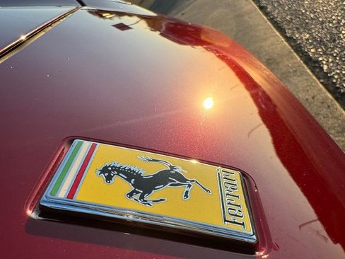 Used 2015 Ferrari California T image 9