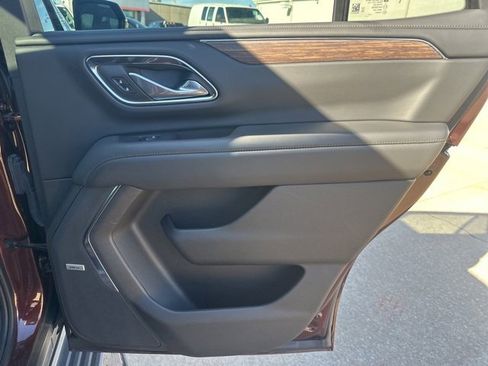 Used 2023 Chevrolet Tahoe High Country w/ Premium Package 2 image 30