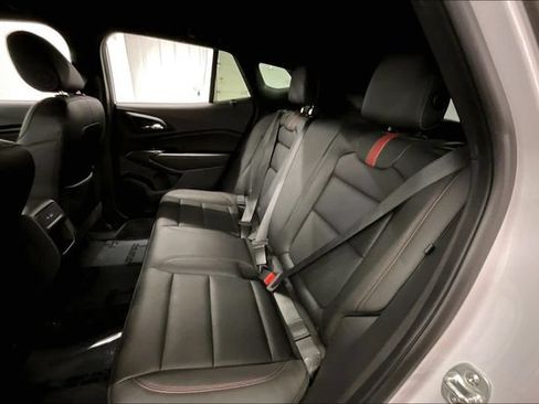 Used 2025 Chevrolet Trax RS w/ Driver Confidence Package FWD image 25
