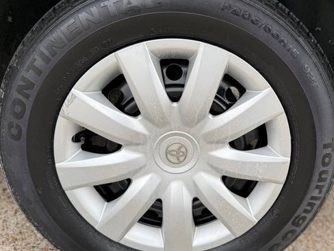 Used 2005 Toyota Camry LE image 20