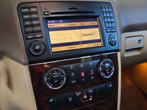 Used 2011 Mercedes-Benz ML 350 BlueTEC 4MATIC image 17