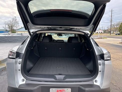 New 2025 Nissan Murano SL image 6