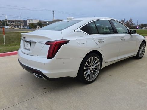 Used 2025 Cadillac CT5 Premium Luxury image 5