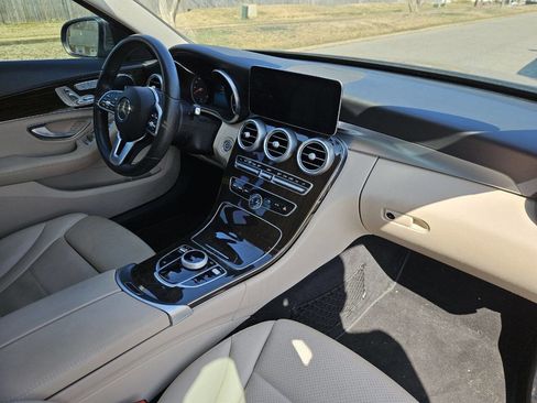Used 2019 Mercedes-Benz C 300 Sedan image 15
