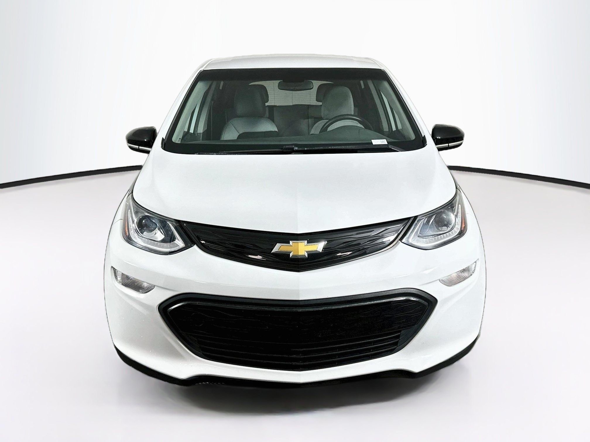 Used 2020 Chevrolet Bolt LT FWD image 2