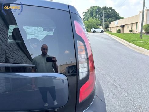 Used 2016 Kia Soul ! image 13