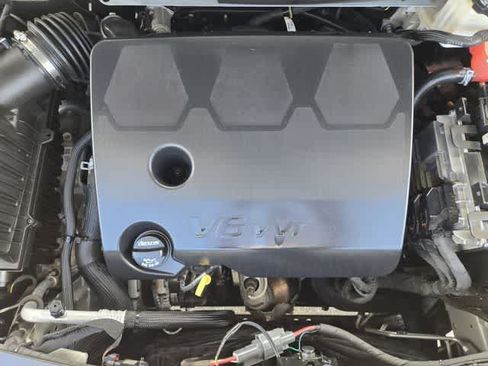 Used 2022 Buick Enclave Premium FWD image 20