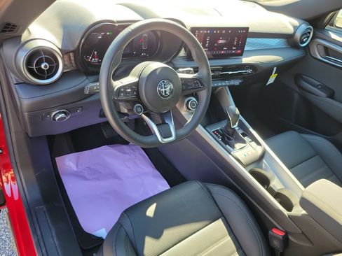 Used 2024 Alfa Romeo Tonale Ti w/ Active Assist Package image 19