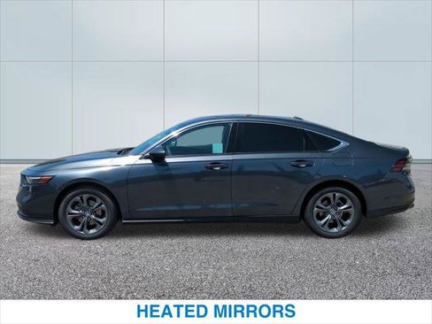 Used 2023 Honda Accord EX image 10