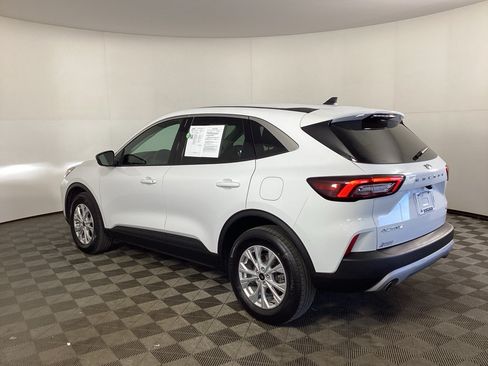 Used 2023 Ford Escape Active AWD/4WD image 4