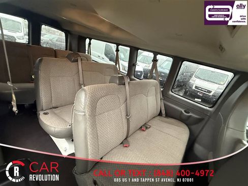 Used 2019 Chevrolet Express 3500 LT w/ LT Preferred Equipment Group image 9