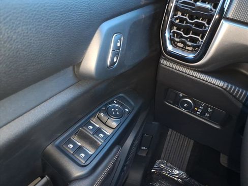 New 2025 Ford Ranger XLT w/ Trailer Tow Package image 12