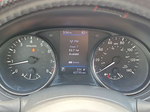 Certified 2020 Nissan Rogue SV w/ Sun & Sound Touring Package FWD image 24