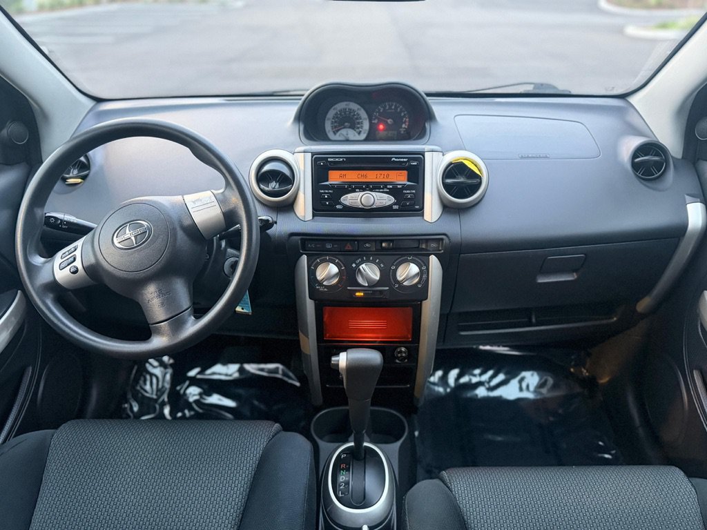 Used 2006 Scion xA FWD image 14