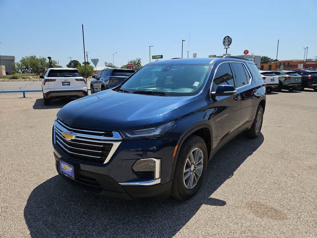 Used 2023 Chevrolet Traverse LT FWD image 4